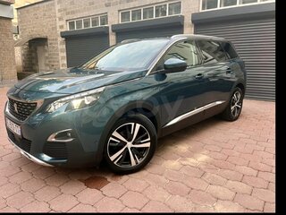 2019 Peugeot 5008 II, зелёный, 1650000 рублей, вид 1