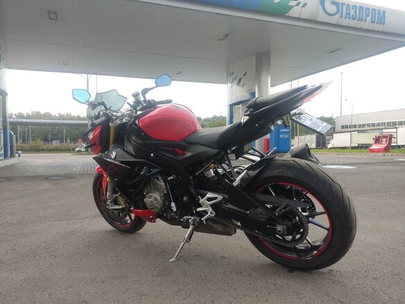 2018 BMW S 1000 R, красный, 999000 рублей - вид 6
