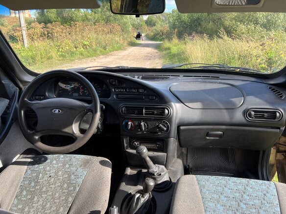 2004 Chevrolet Niva I, бежевый, 100000 рублей - вид 6