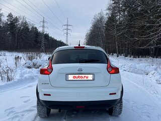 2014 Nissan Juke I, белый, 1600000 рублей, вид 3