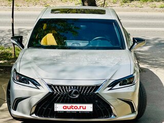 2021 Lexus ES 250 VII Рестайлинг, белый, 5500000 рублей, вид 2