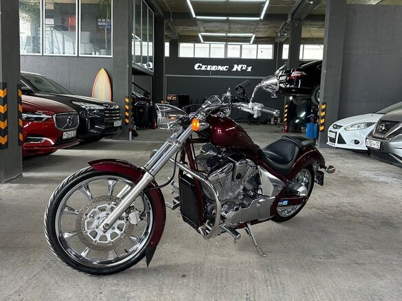 2009 Honda VT 1300CX Fury, красный, 810000 рублей - вид 3
