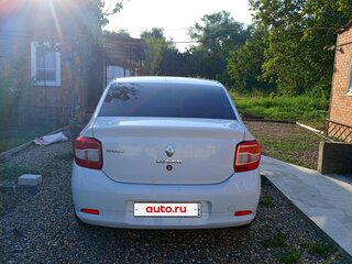 2017 Renault Logan II, белый, 550000 рублей, вид 2