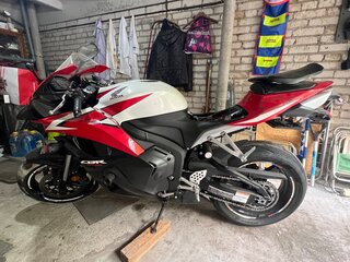 2009 Honda CBR 600RR, красный, 550000 рублей, вид 1