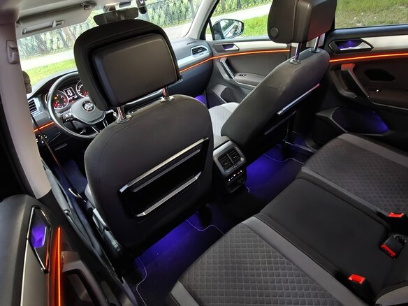 2017 Volkswagen Tiguan II, чёрный - вид 8