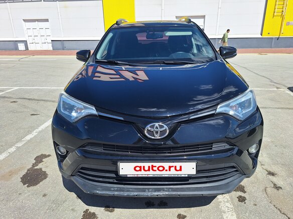 2017 Toyota RAV4 IV (XA40) Рестайлинг, чёрный, 2050000 рублей - вид 4