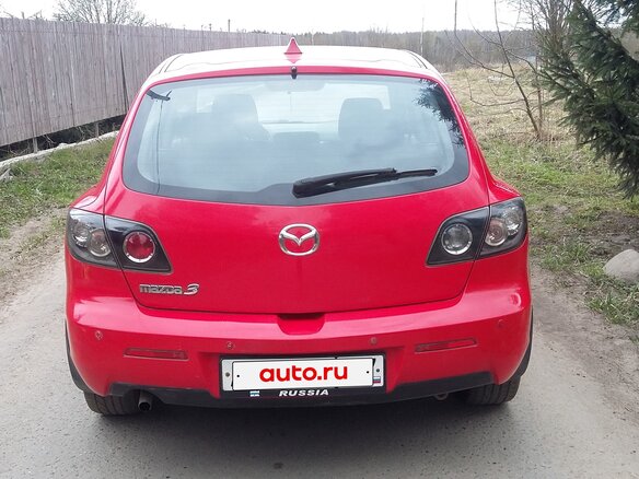 2007 Mazda 3 I (BK) Рестайлинг, красный, 500000 рублей - вид 3