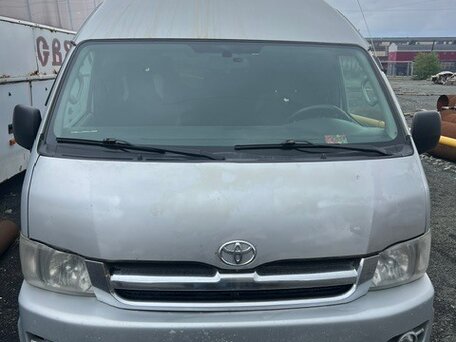2006 Toyota HiAce, серебристый, 900000 рублей, вид 4