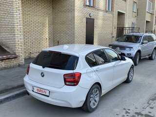 2012 BMW 1 серии 116i II (F20/F21), белый, 1360000 рублей, вид 4