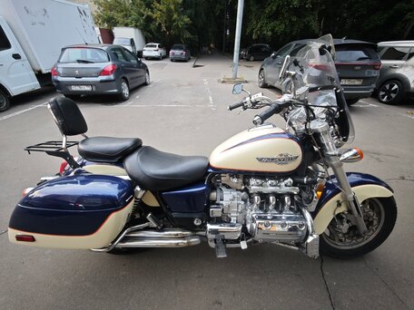 1997 Honda Valkyrie 1500, синий, 500000 рублей, вид 2