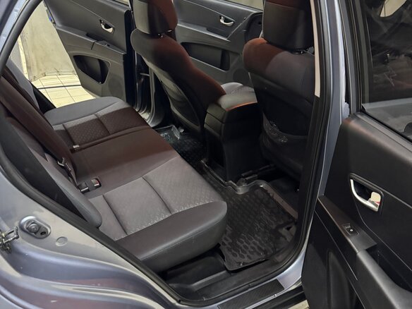 2011 SsangYong Actyon II, серый, 1000000 рублей - вид 12