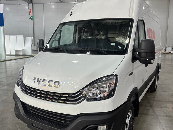 2024 Iveco Daily, белый, 4200000 рублей - вид 2