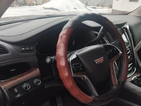2016 Cadillac Escalade IV, коричневый, 4500000 рублей - вид 10