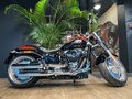 2025 Harley-Davidson Fat Boy, пурпурный, 3950000 рублей - вид 2