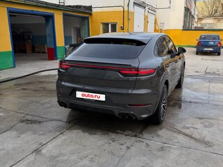 2020 Porsche Cayenne Coupé III, серый, 6800000 рублей, вид 3