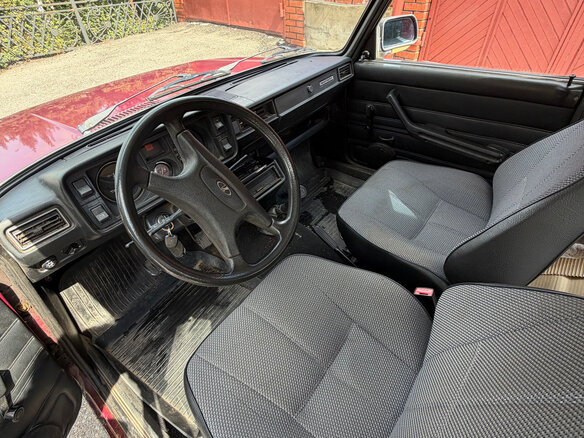 2003 Lada (ВАЗ) 2105, пурпурный - вид 7