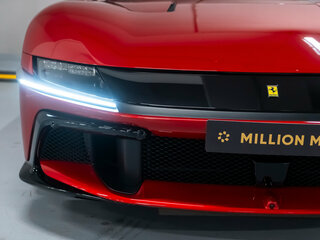 2025 Ferrari 12Cilindri, красный, 61990000 рублей, вид 4