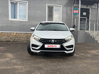 2024 Lada (ВАЗ) Vesta I Рестайлинг (NG), белый, 1390000 рублей, вид 3