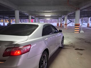 2006 Toyota Camry VI (XV40), серебристый, 900000 рублей, вид 4