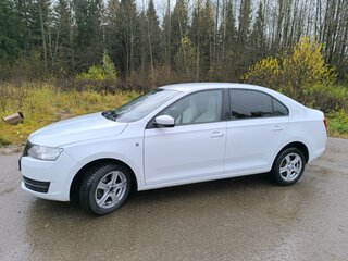 2015 Skoda Rapid I, белый, 700000 рублей, вид 3
