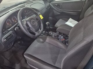 2023 Lada (ВАЗ) Niva Travel I, зелёный, 1200000 рублей, вид 2