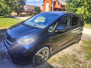 2019 Honda Freed II Рестайлинг, синий, 2200000 рублей, вид 1