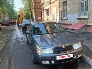 2005 Skoda Octavia I (A4) Рестайлинг, серый, 410000 рублей, вид 1