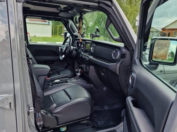 2021 Jeep Wrangler IV (JL), серый, 5299000 рублей - вид 12