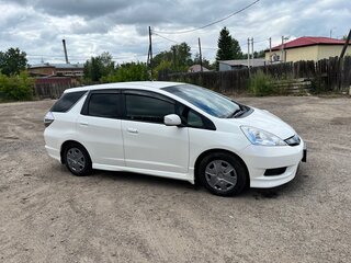 2011 Honda Fit Shuttle I, белый, 970000 рублей, вид 3