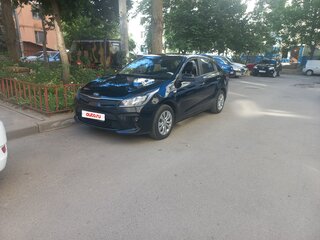 2018 Kia Rio IV, чёрный, 1249000 рублей, вид 1