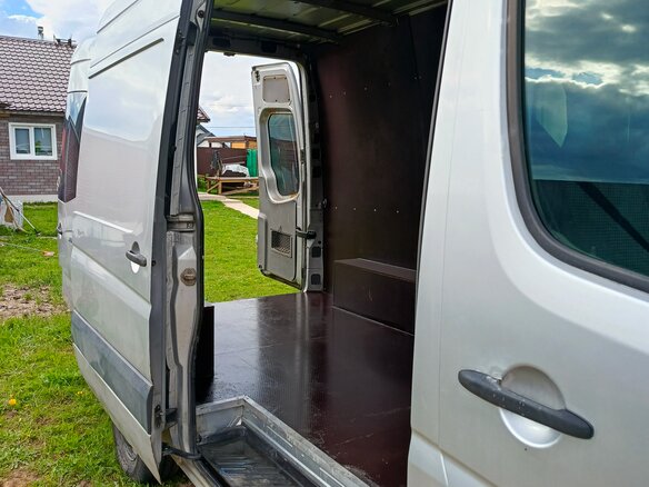 2008 Mercedes-Benz Sprinter, серебристый, 2100000 рублей - вид 17