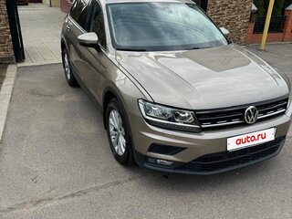 2020 Volkswagen Tiguan II, коричневый, 2380000 рублей, вид 2