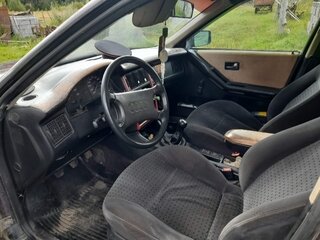 1990 Audi 80 IV (B3), красный, 250000 рублей, вид 5