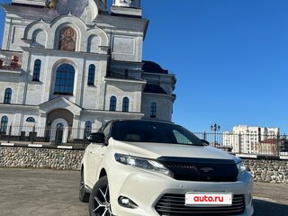 2017 Toyota Harrier III (XU60), белый, 2800000 рублей, вид 1