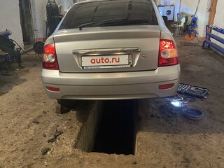 2010 Lada (ВАЗ) Priora I, серебристый, 300000 рублей, вид 2