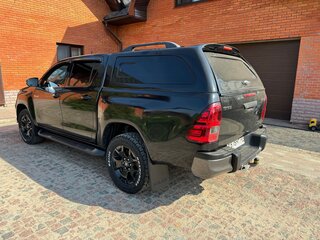 2020 Toyota Hilux VIII, чёрный, 6200000 рублей, вид 5