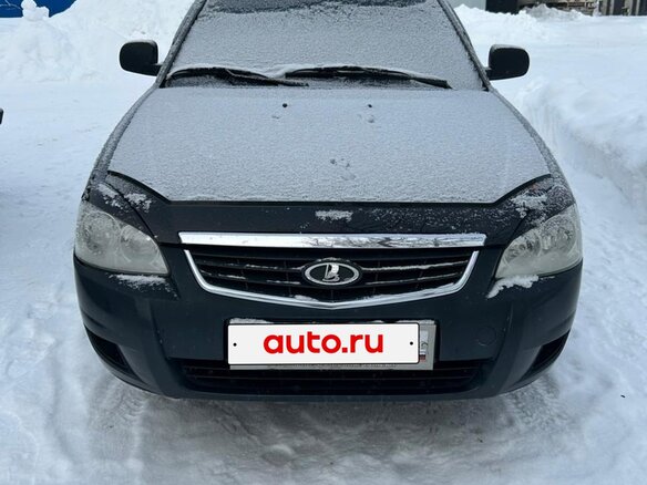 2013 Lada (ВАЗ) Priora I Рестайлинг, зелёный, 400000 рублей - вид 4