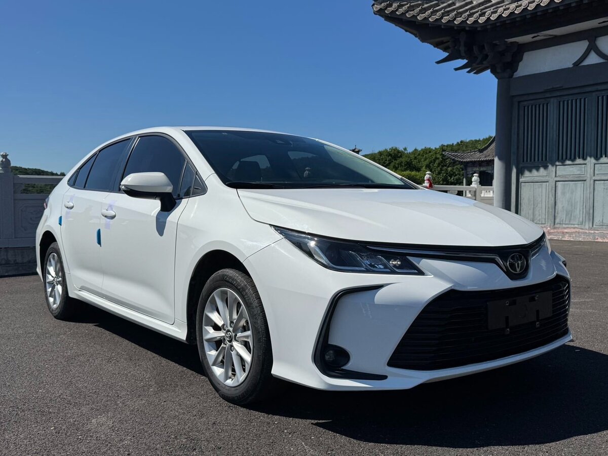 Открыть фотографии: Toyota Corolla XII (E210)