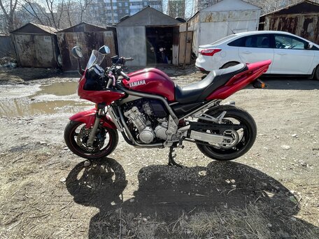 2002 Yamaha FZS1000 Fazer, красный, 360000 рублей, вид 5