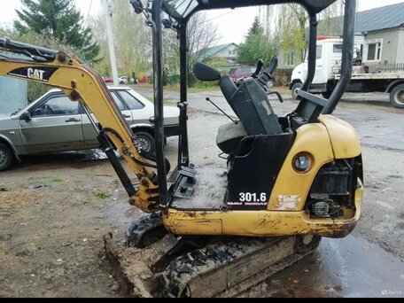 2003 Caterpillar 301, жёлтый, 1350000 рублей, вид 1