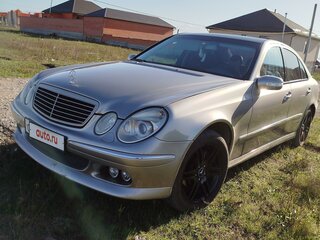 2003 Mercedes-Benz E-Класс 200 III (W211, S211), серый, 900000 рублей, вид 2