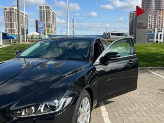 2017 Jaguar XE I, чёрный, 2600000 рублей, вид 2