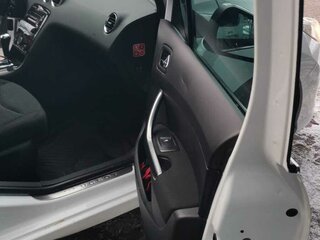 2013 Peugeot 408 I, белый, 400000 рублей, вид 4