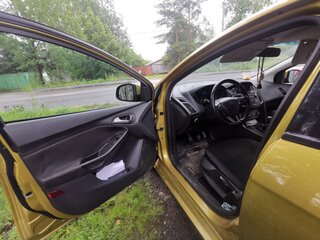 2016 Ford Focus III Рестайлинг, жёлтый, 737000 рублей, вид 4