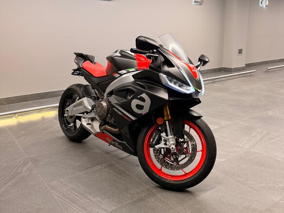 2021 Aprilia RS 660, чёрный, 1000000 рублей - вид 17
