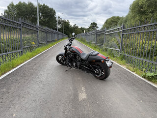 2015 Harley-Davidson V-Rod, чёрный, 2100000 рублей, вид 1
