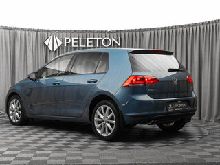 2013 Volkswagen Golf VII, голубой, 1435000 рублей, вид 4