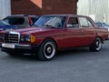 1984 Mercedes-Benz W123 200 5-speed, красный, 1450000 рублей