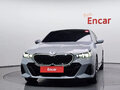 2025 BMW 5 серии 530i VIII (G60/G61/G68), серый, 8569000 рублей - вид 2