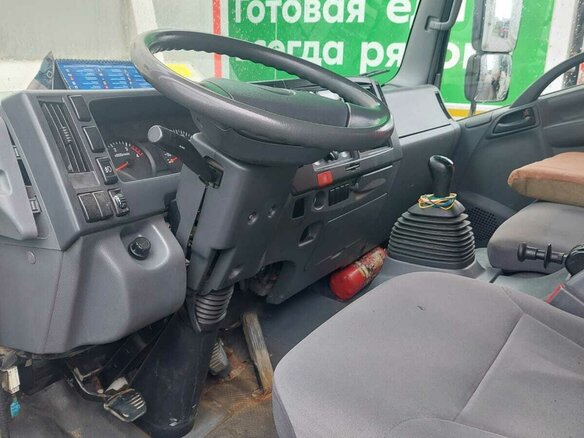 2014 Isuzu Elf (N-series), белый, 1750000 рублей - вид 6